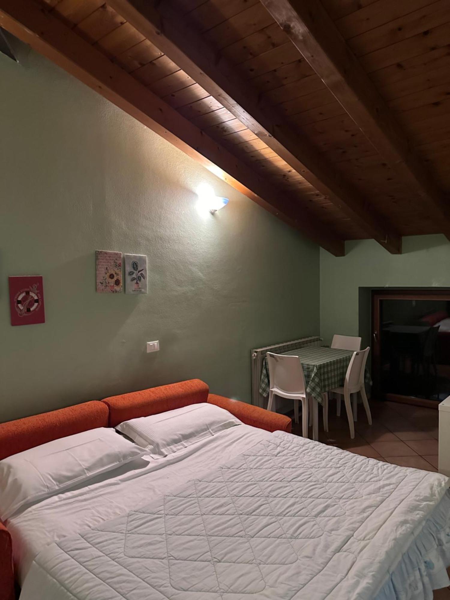 Garibaldi 4 Loft Apartment Brescia Luaran gambar