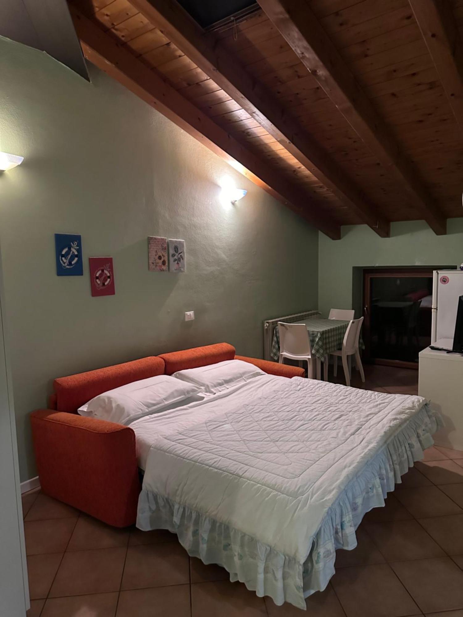 Garibaldi 4 Loft Apartment Brescia Luaran gambar